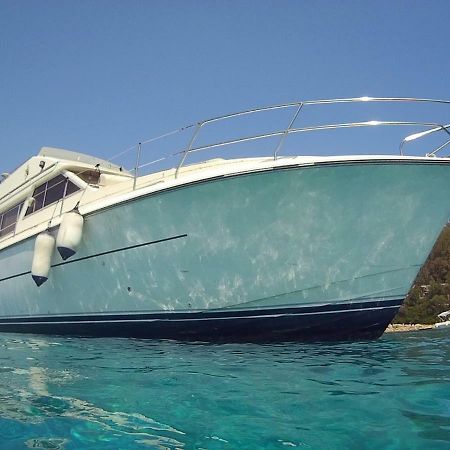 Blue II Yacht Hotel Àrbatax Zewnętrze zdjęcie