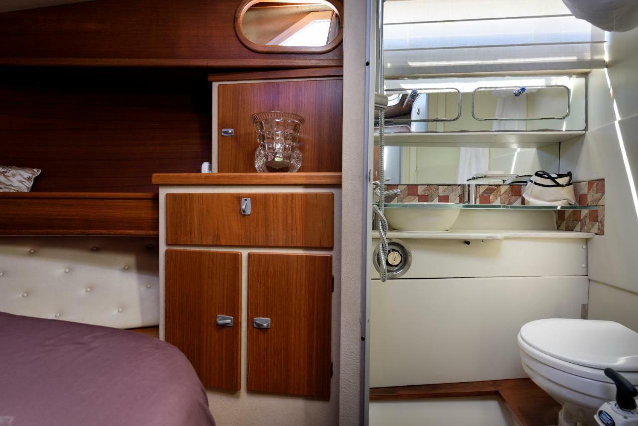 Blue II Yacht Hotel Àrbatax Zewnętrze zdjęcie